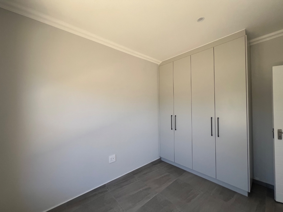 2 Bedroom Property for Sale in Table View Western Cape